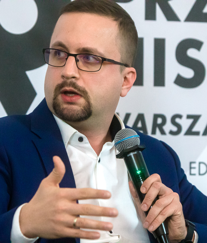 Tomasz Kozlowski, Phd, Historian